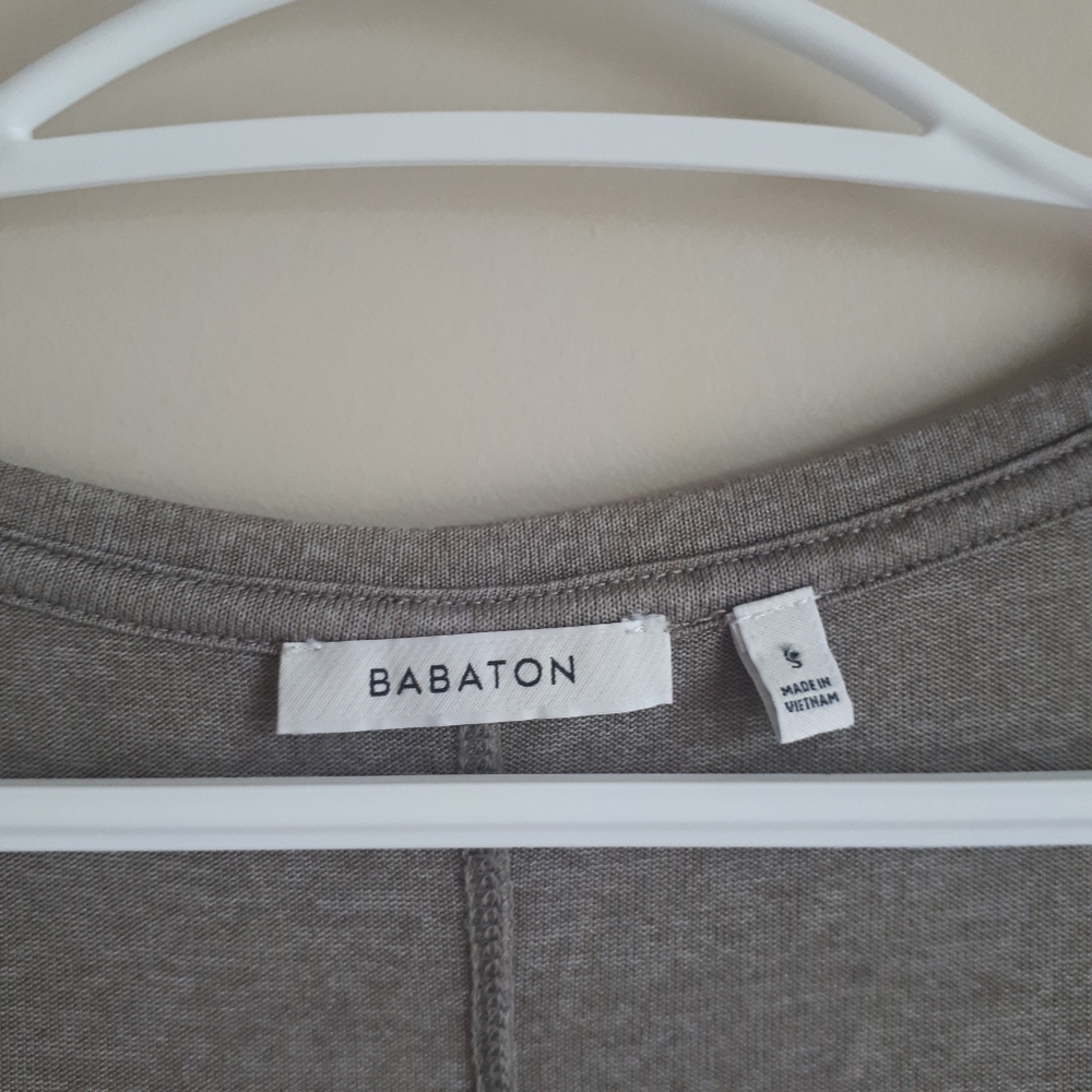 BABATON / S / Women's Sami Pocket Loose Fitting T-Shirt - Gold Grey - Picture 7 of 12